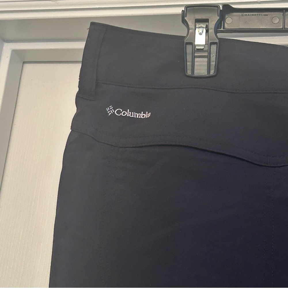 Columbia Omni-Shield Women’s Black Capri Pants Size 12 - Picture 7 of 8